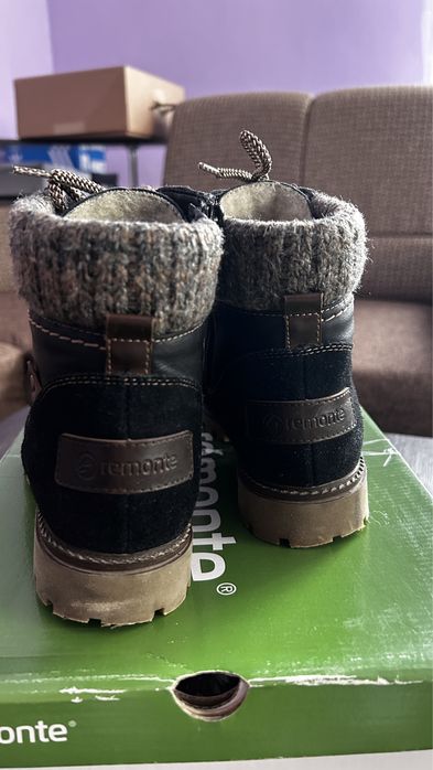 Черевики жіночі Remonte