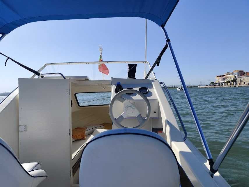 Barco Riamar com 5,70 metros