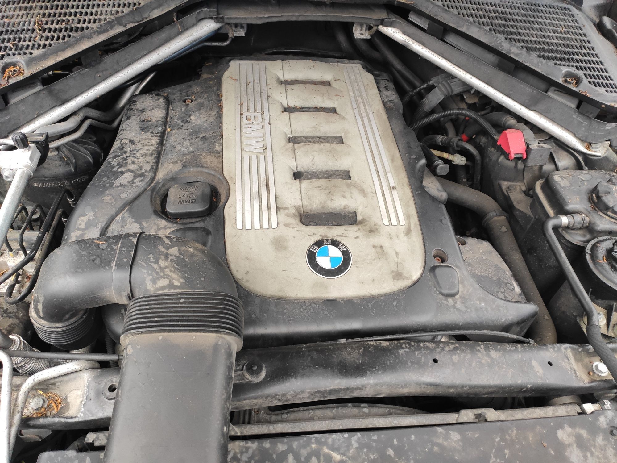 Двигатель с BMW Х5 Е70 M57N2.