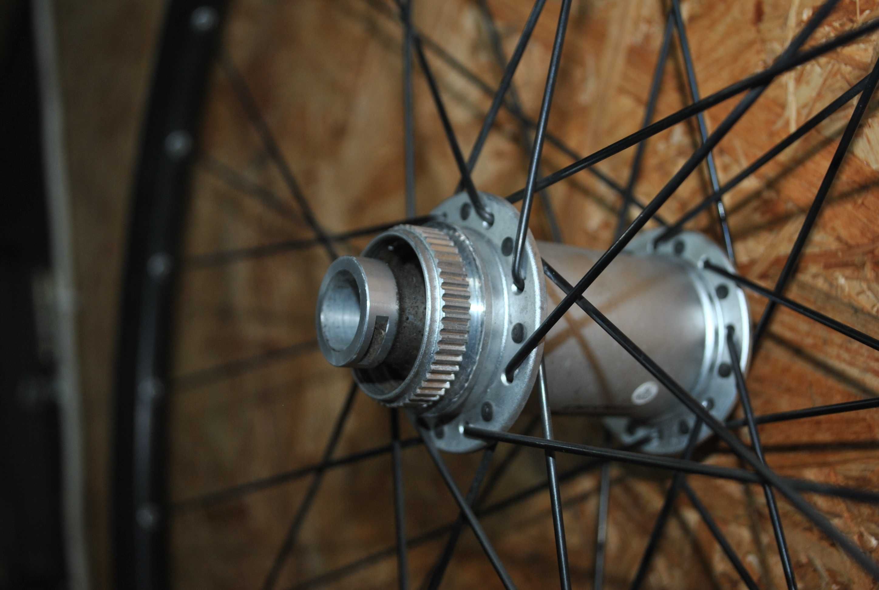 Koło przednie 27,5 584 Piasta Shimano Deore XT HB-M788 DT 460 D