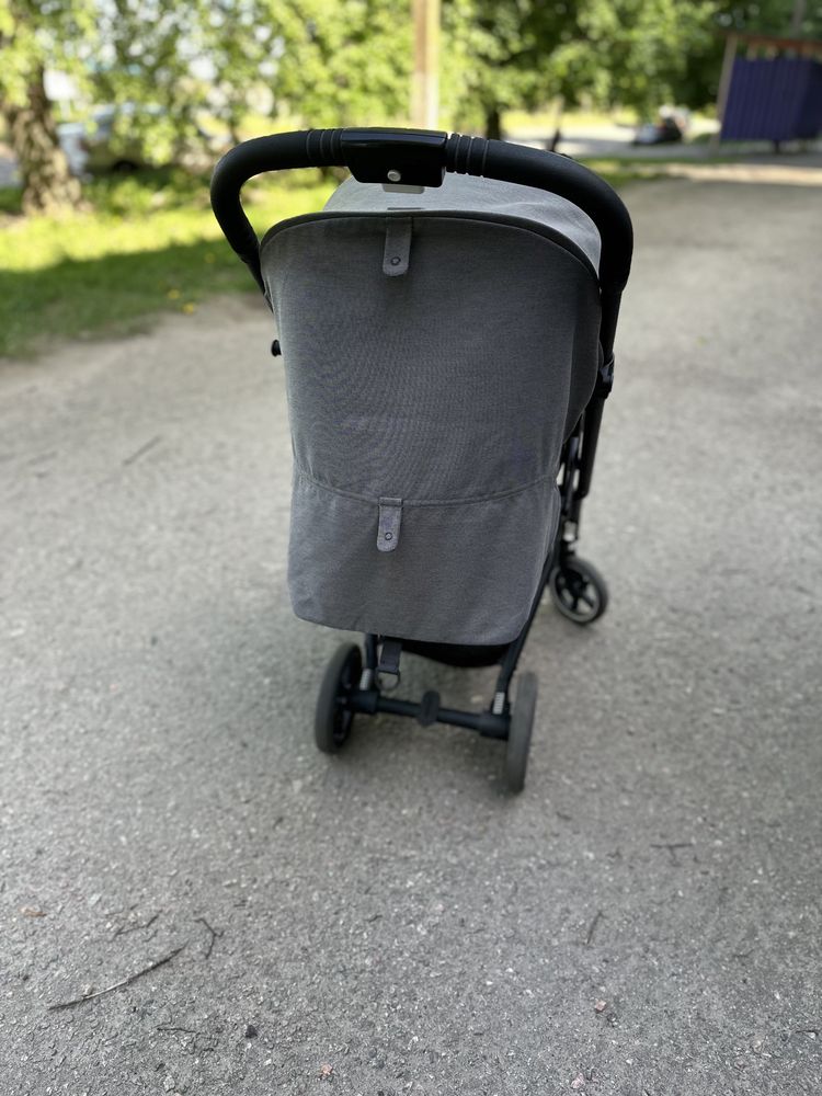 Cybex eezy s+2 прогулянка