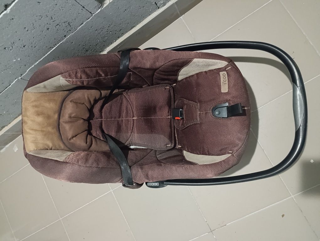 Дитяча автолюлька iCoo з базою Easybob easybob SP.