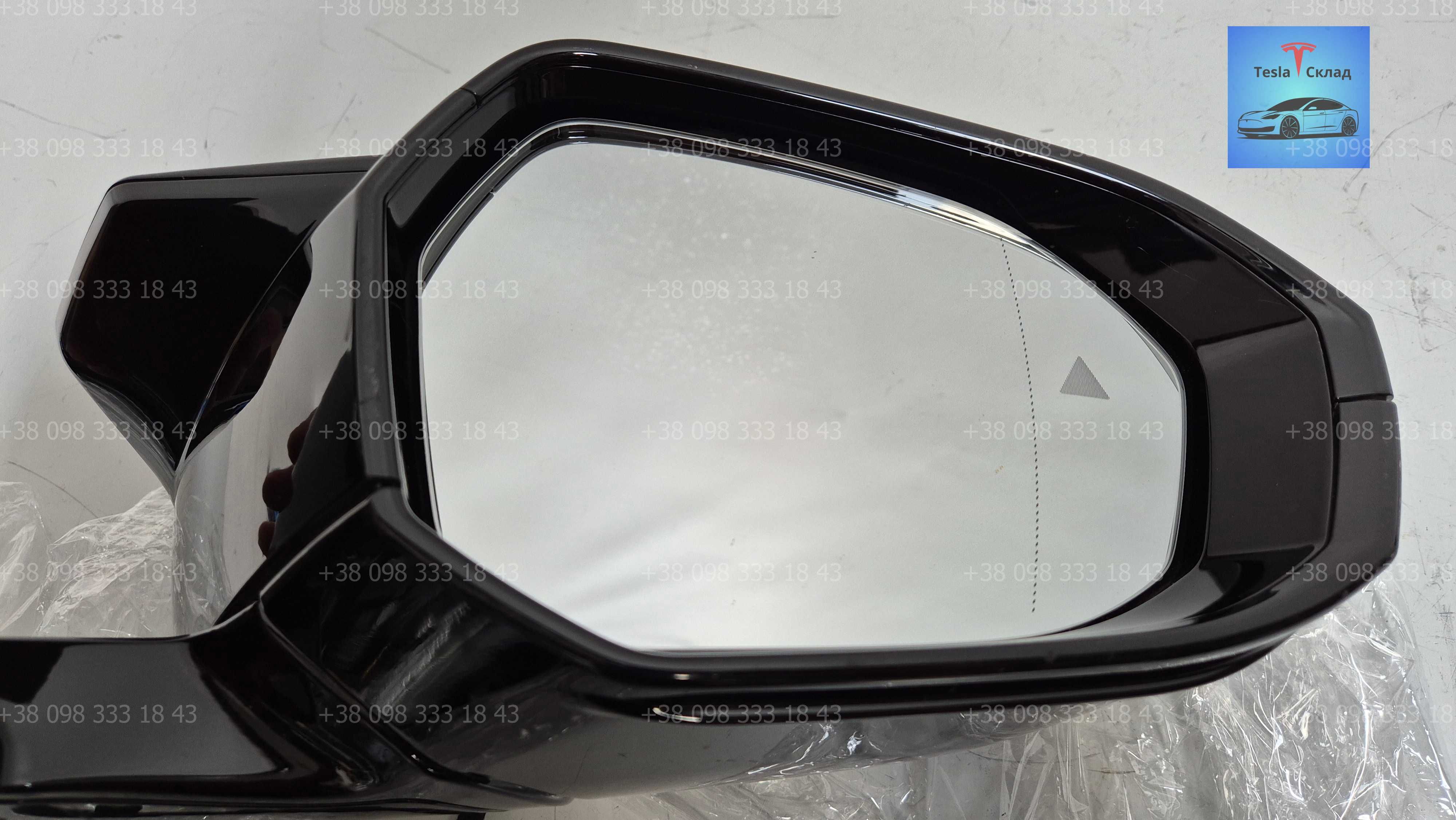 Зеркало BMW G60.  Дзеркало BMW G60 M-Paket. BMW G60 M-Пакет,
