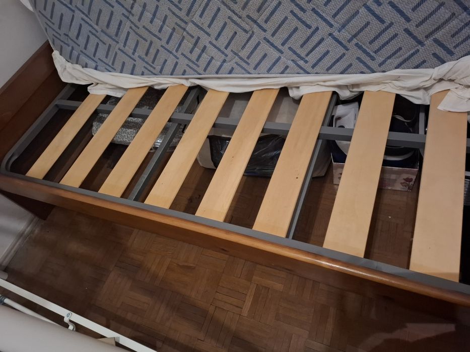 Quarto de solteiro completo