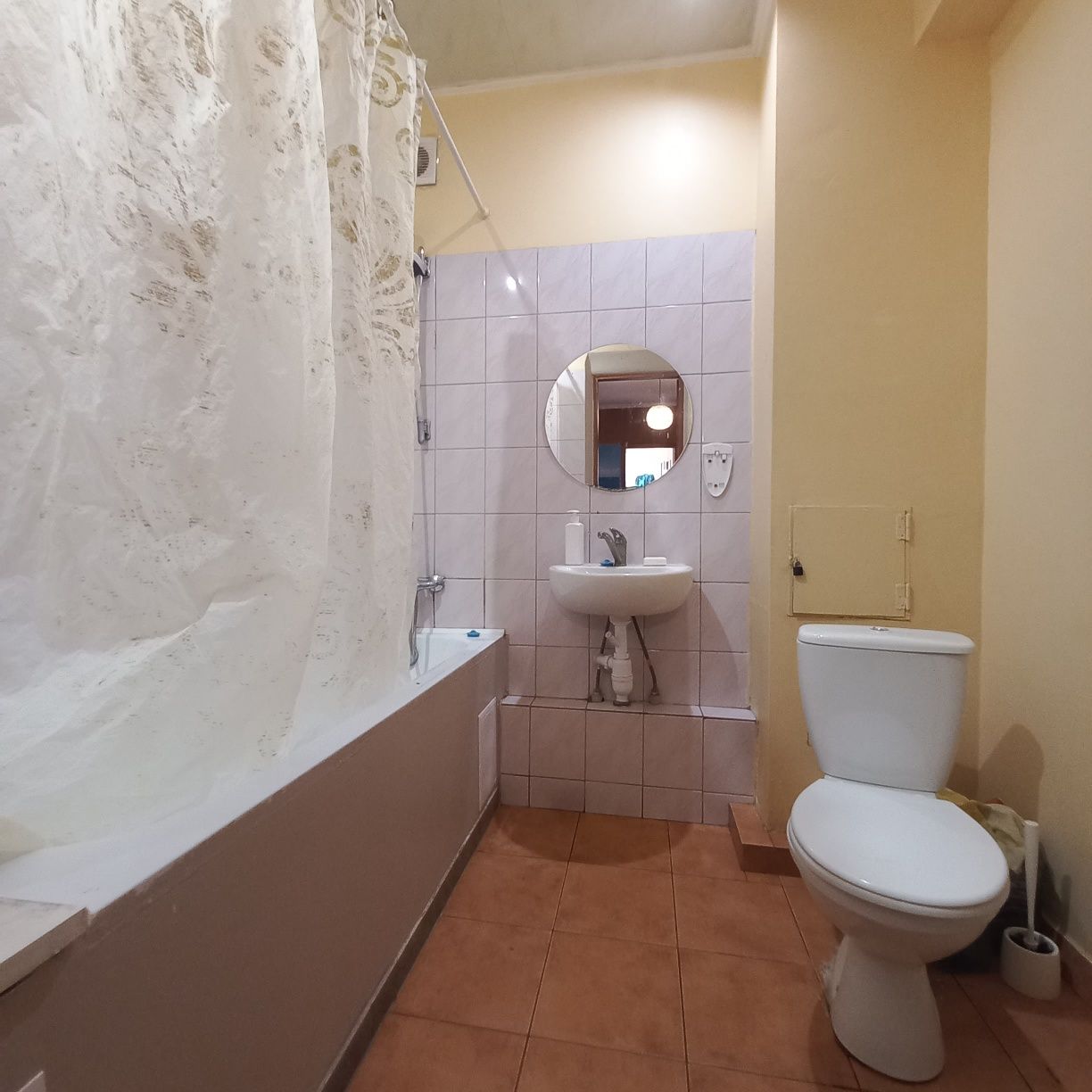Продам 4-х.кім. 2-рівневу 166м2  Голосієво вул. Саперно-Слобідська,10