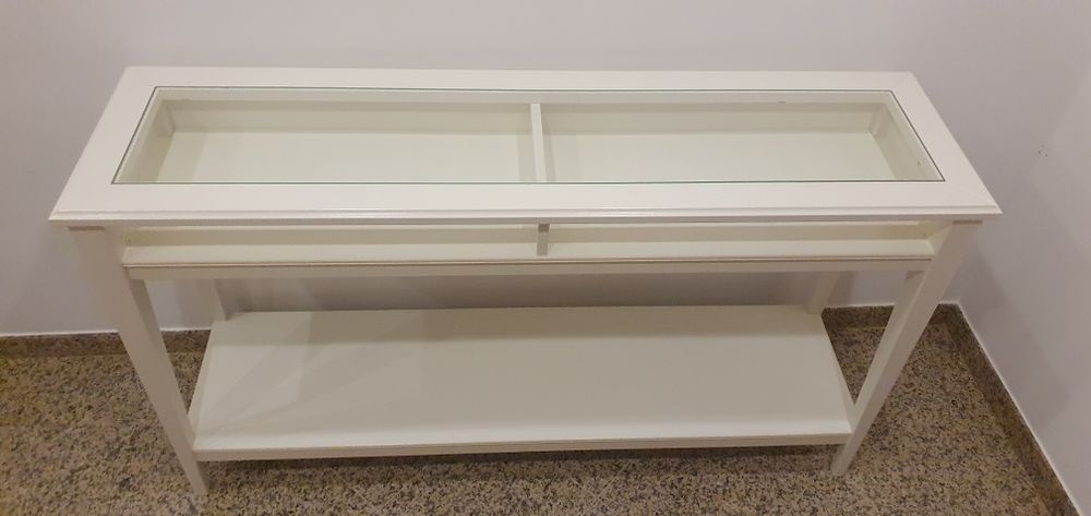 Consola branca Ikea Liatorp