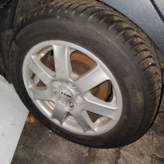Koła , opony hyundai 5x114.3 Alugelgi, opony Hankok zima 185/65/15 ice