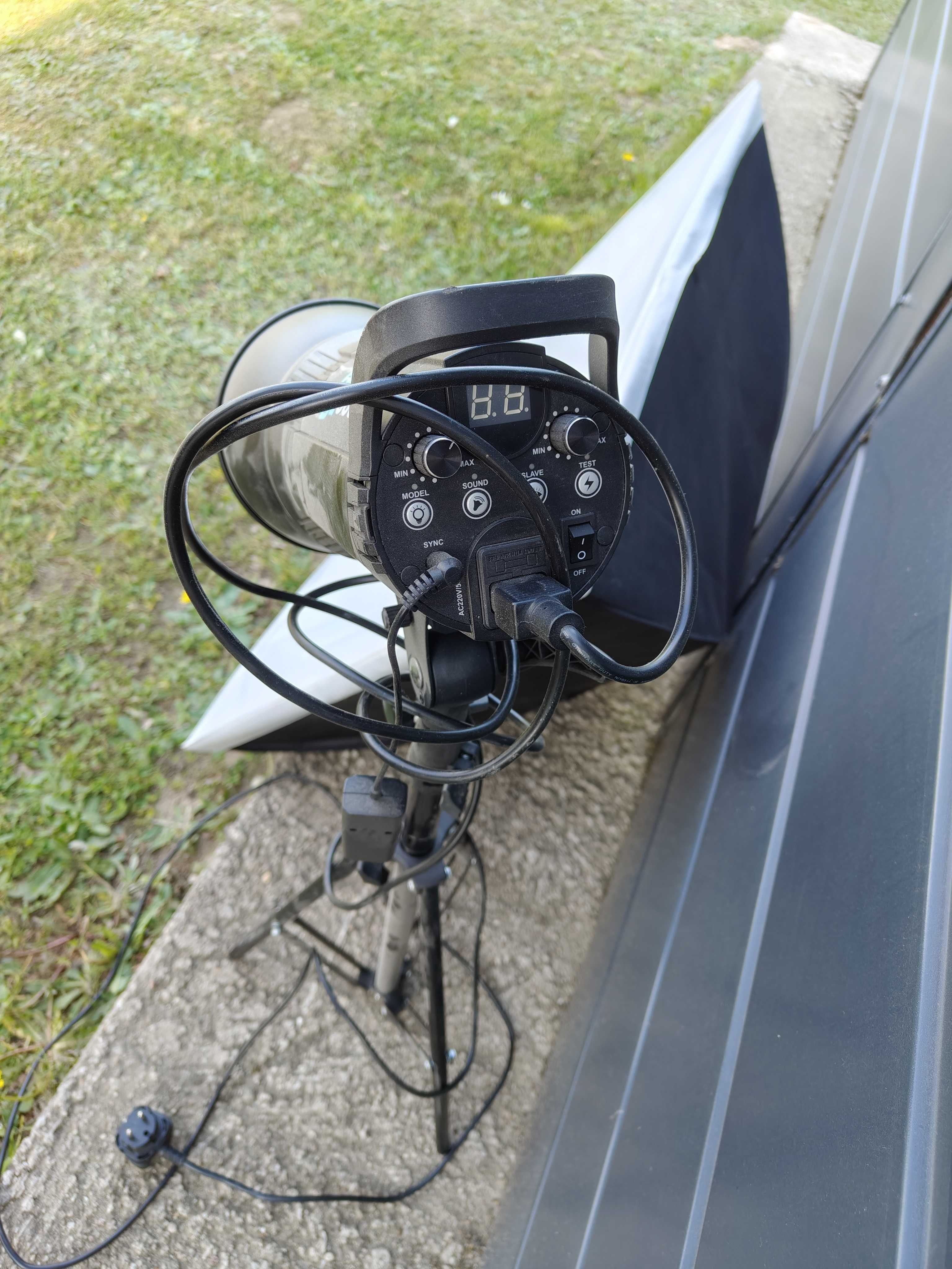 Lampa fotograficzna DE 300 komplet