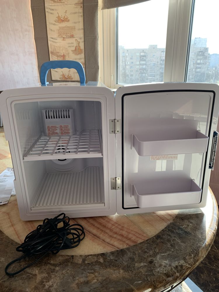 Автохолодильник / міні холодильник/холодильник /переносний холодильник