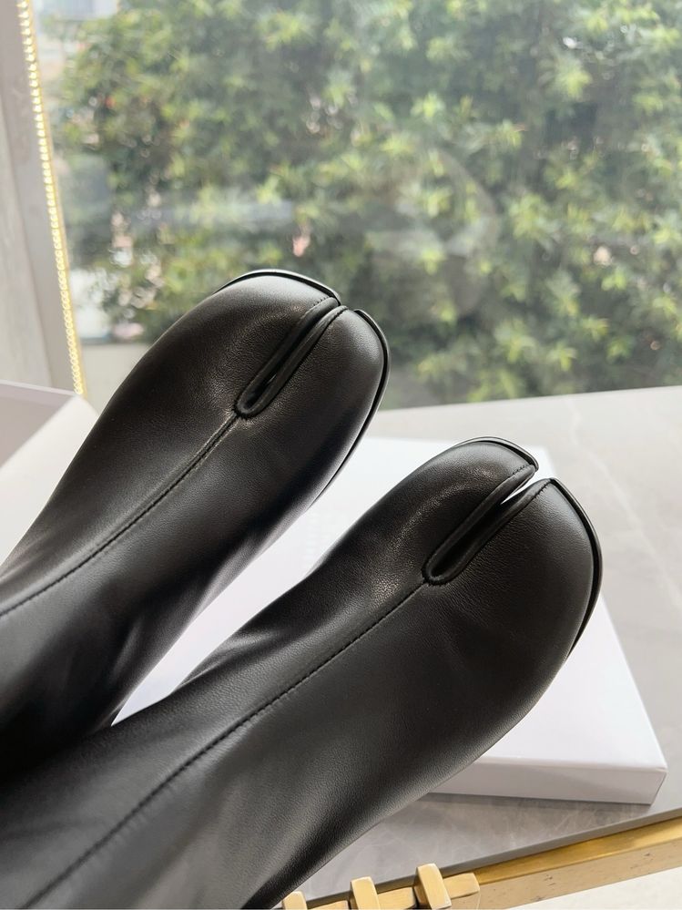 Чорні шкіряні черевики ботинки Maison Margiela tabi табі таби 38