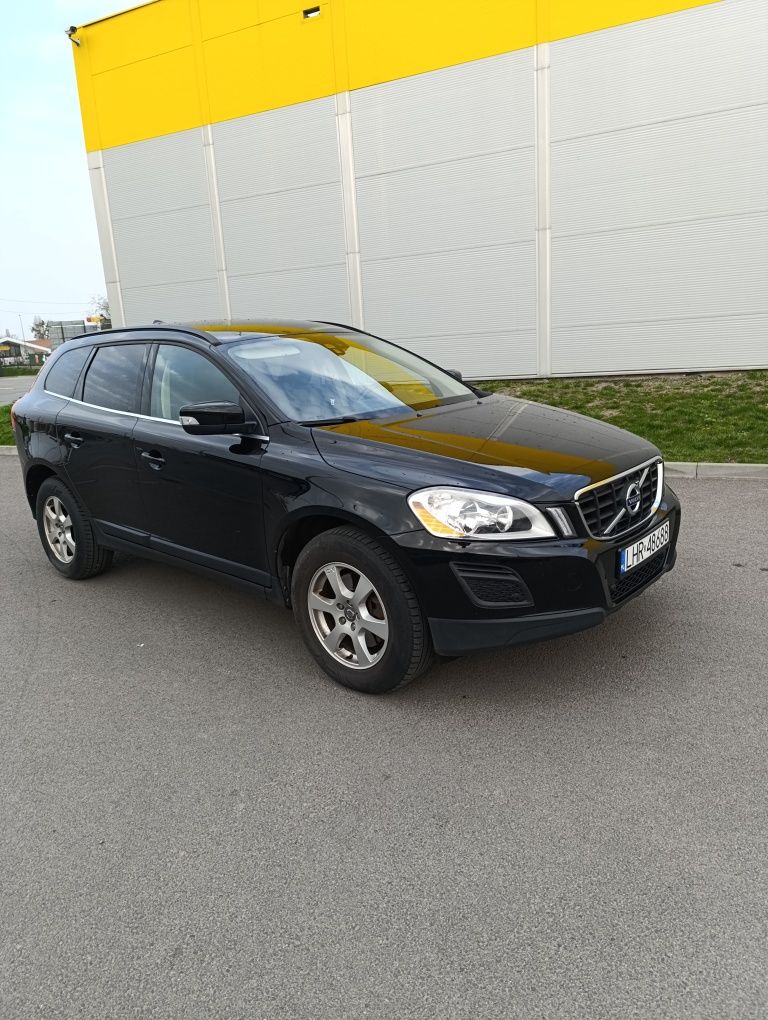 Volvo XC60 Momentum D3 drive diesel