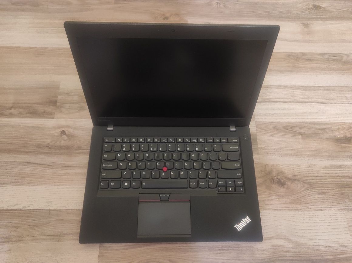 Laptop Lenovo T460 16GB RAM+dwa monitory stacja dokujaca