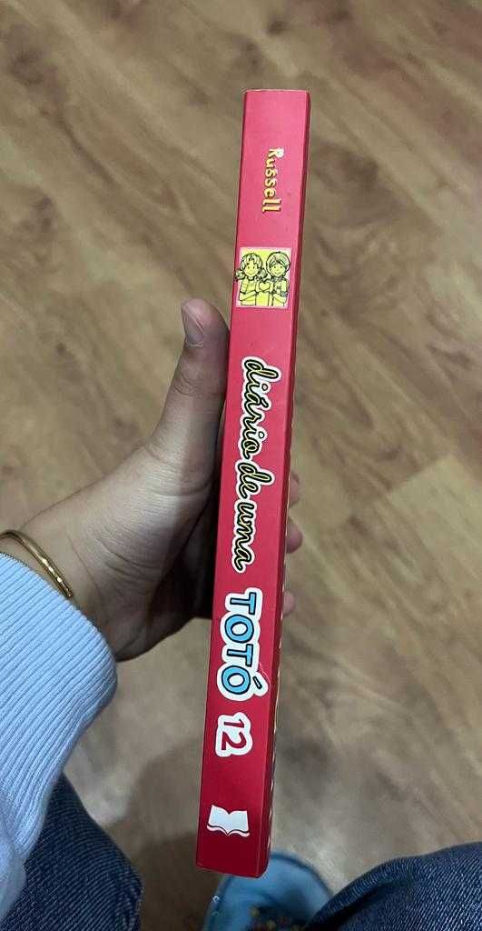 Vendo livro de coleção