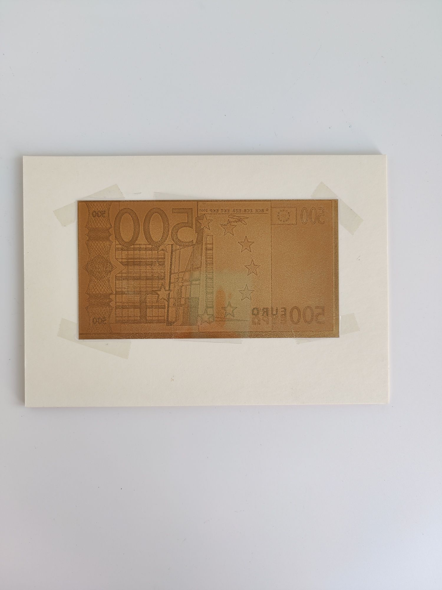 Позолочена колекційна банкнота 500 евро