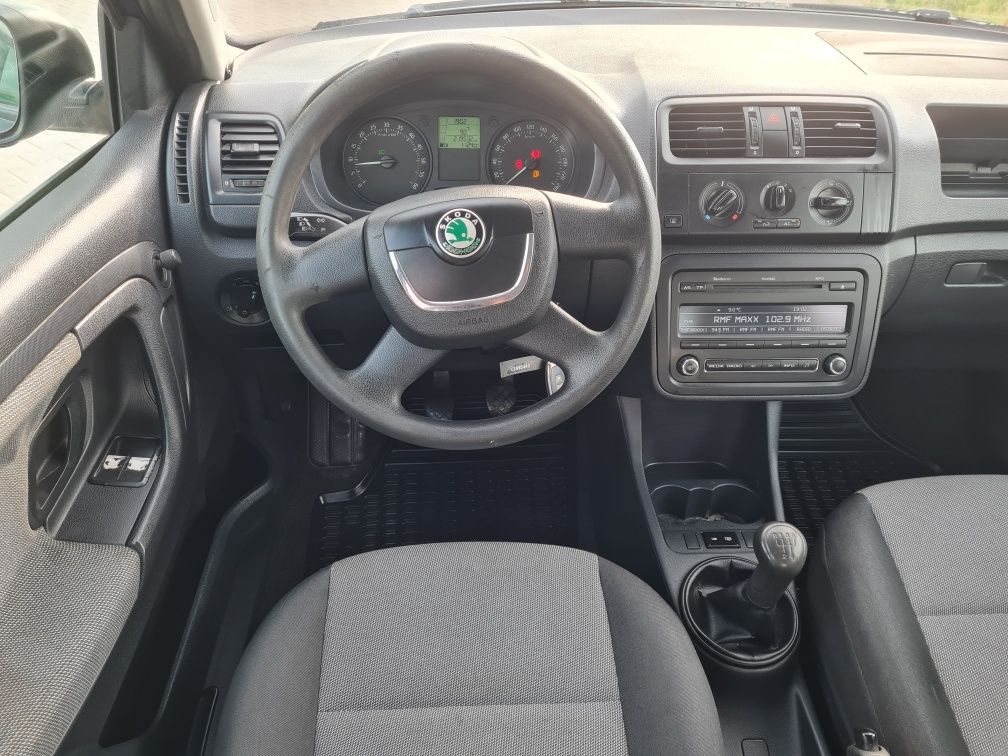 Skoda Fabia 1,6 2011rok ładna klima