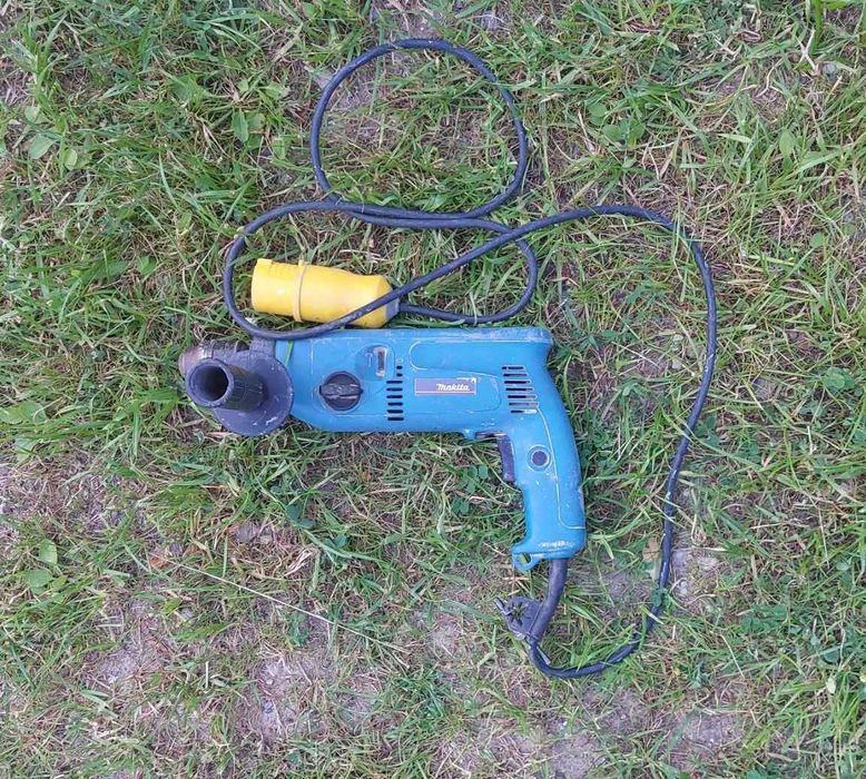 Wiertarka Makita HP 2040 działa jak nowa 110V-130V 650W