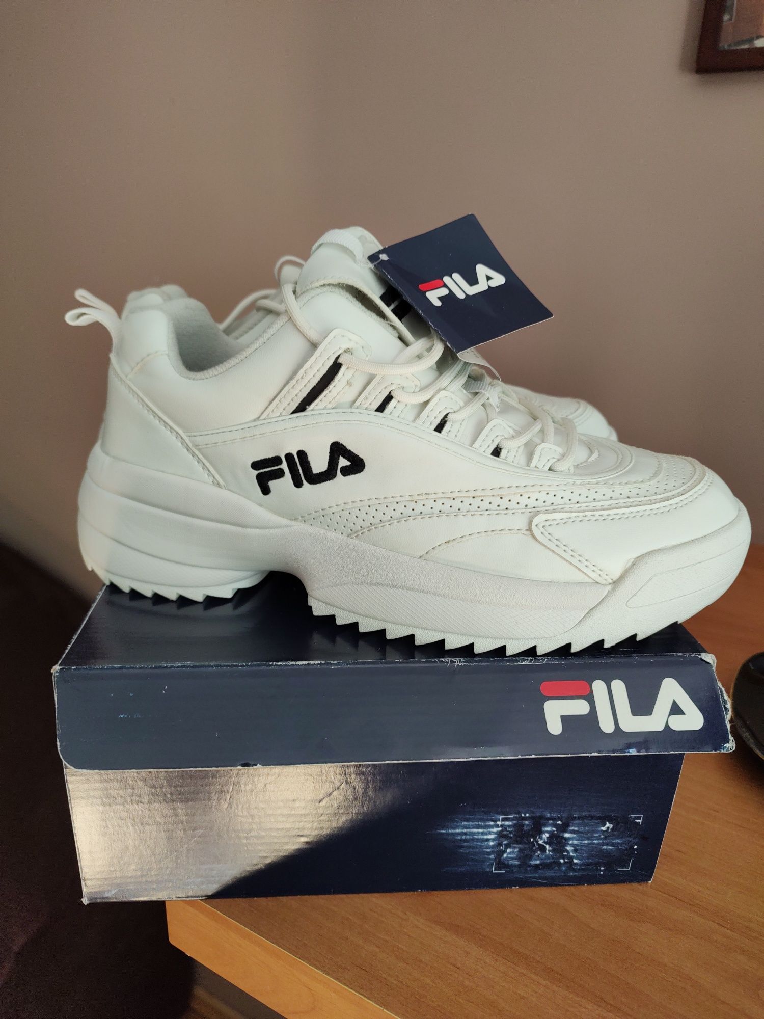 Buty Fila rozmiar 40