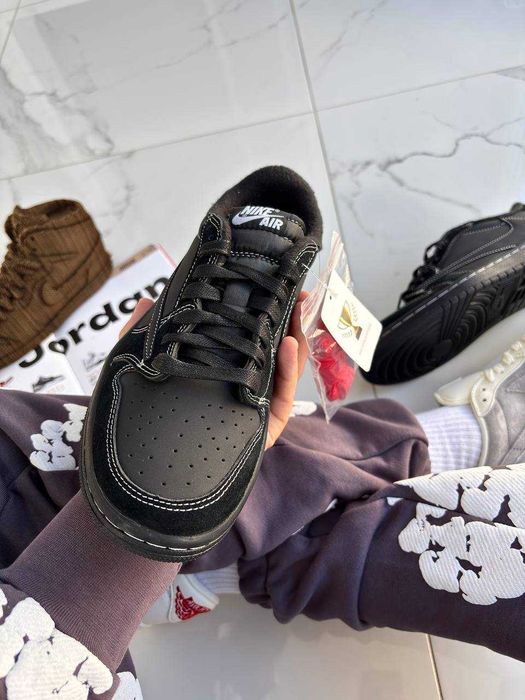 Чоловічі кросівки Retro Nike Air Jordan “Travis Scott” чорний NK801-N