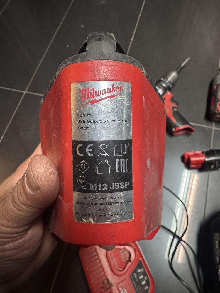 Zestaw Milwaukee M12 wkretarka zakretarka T led jssp bpd bid 2ah 4ah