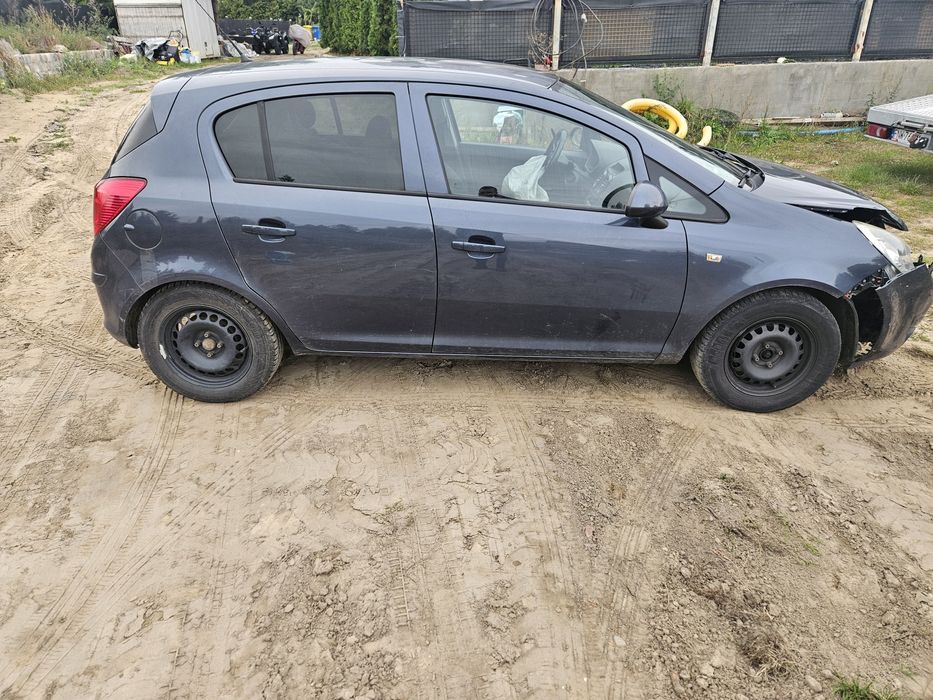 Opel Corsa d  1.4 5d klima zobacz 3999