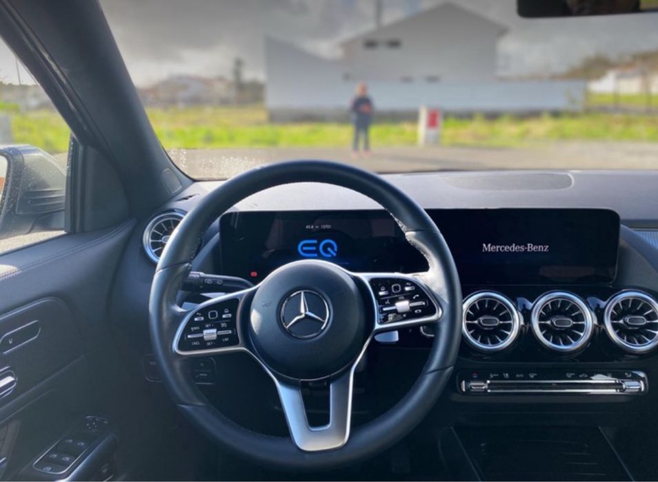 Mercedes-Benz EQA