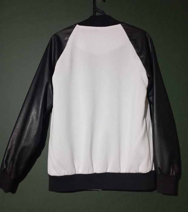 Вітровка сток нова