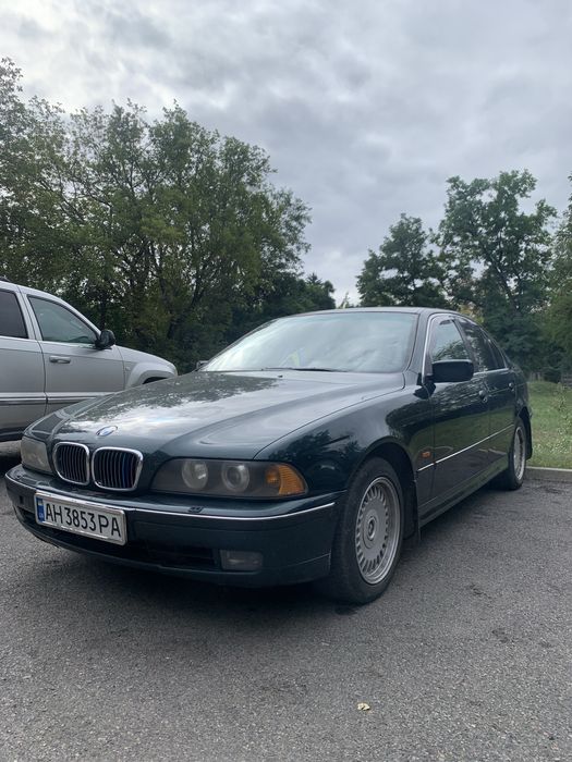 Продаю Bmw e39 520i