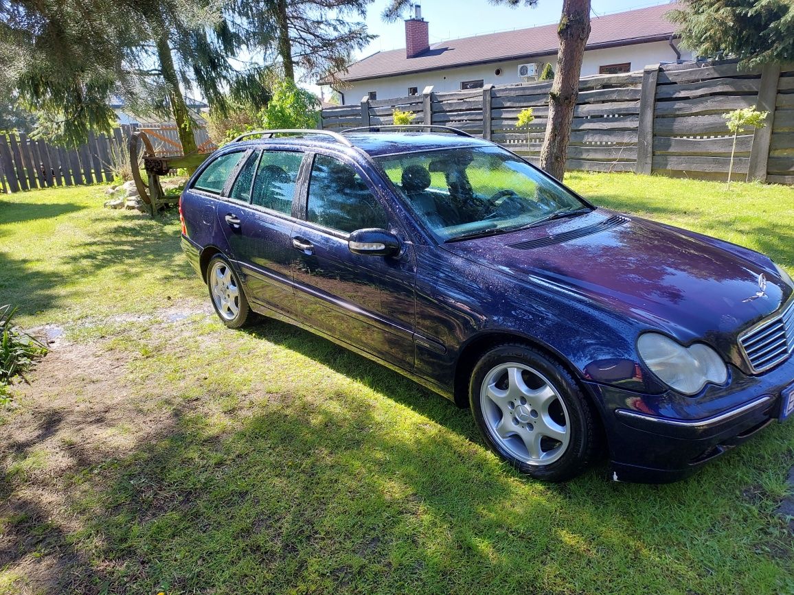 Sprzedam mercedesa w203 2.2cdi