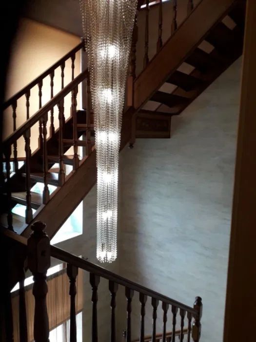 Продам розкішний будинок в центрі міста.