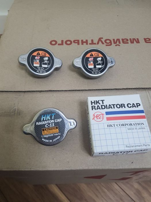 Кришка радіатора PE00­11­5205 Mazda СХ-5