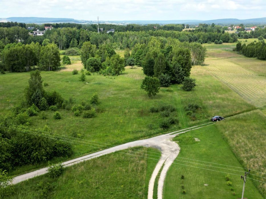 Atrakcyjna działka, 12 km od centrum Kielc