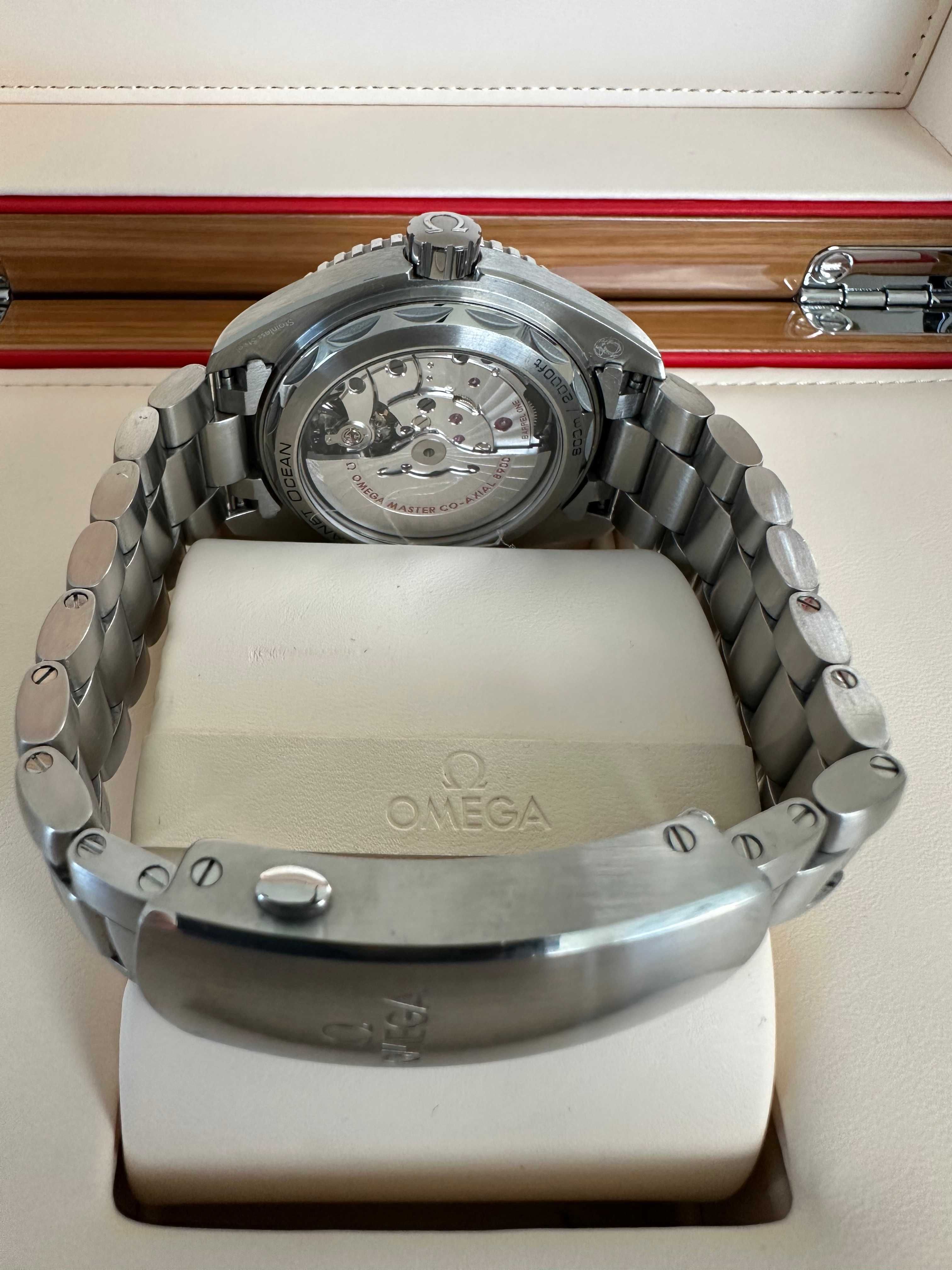 Omega Seamaster Planet Ocean 39,5 / 2024
