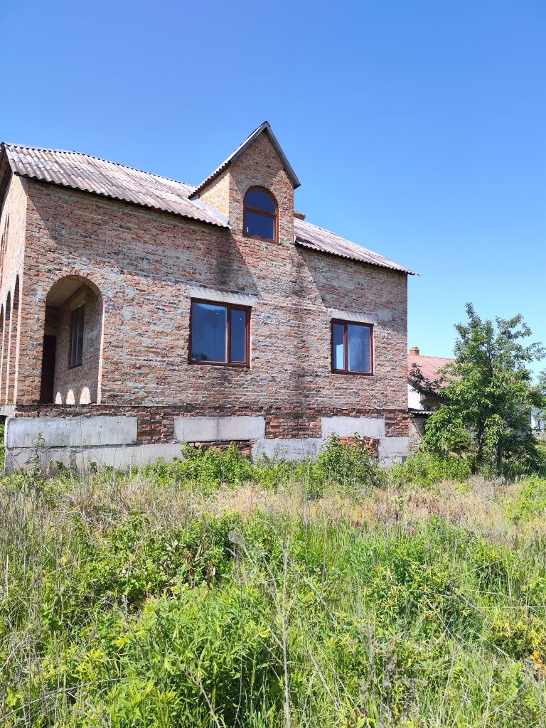 = Продаж будинку в Карпилівці