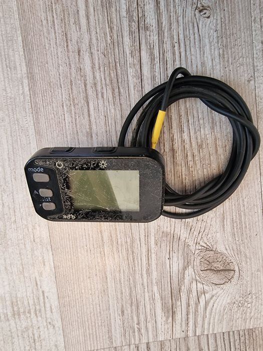 Display wyświetlacz z podstawą do roweru elektrycznego Gazelle