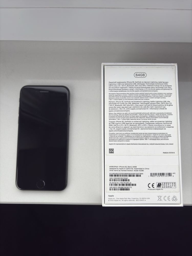 Iphone se 2020 czarny 64GB