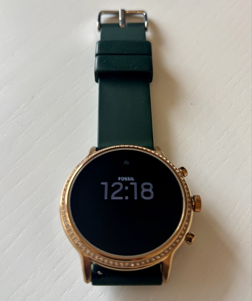 Damski Smartwatch Fossil – złoto-zielony