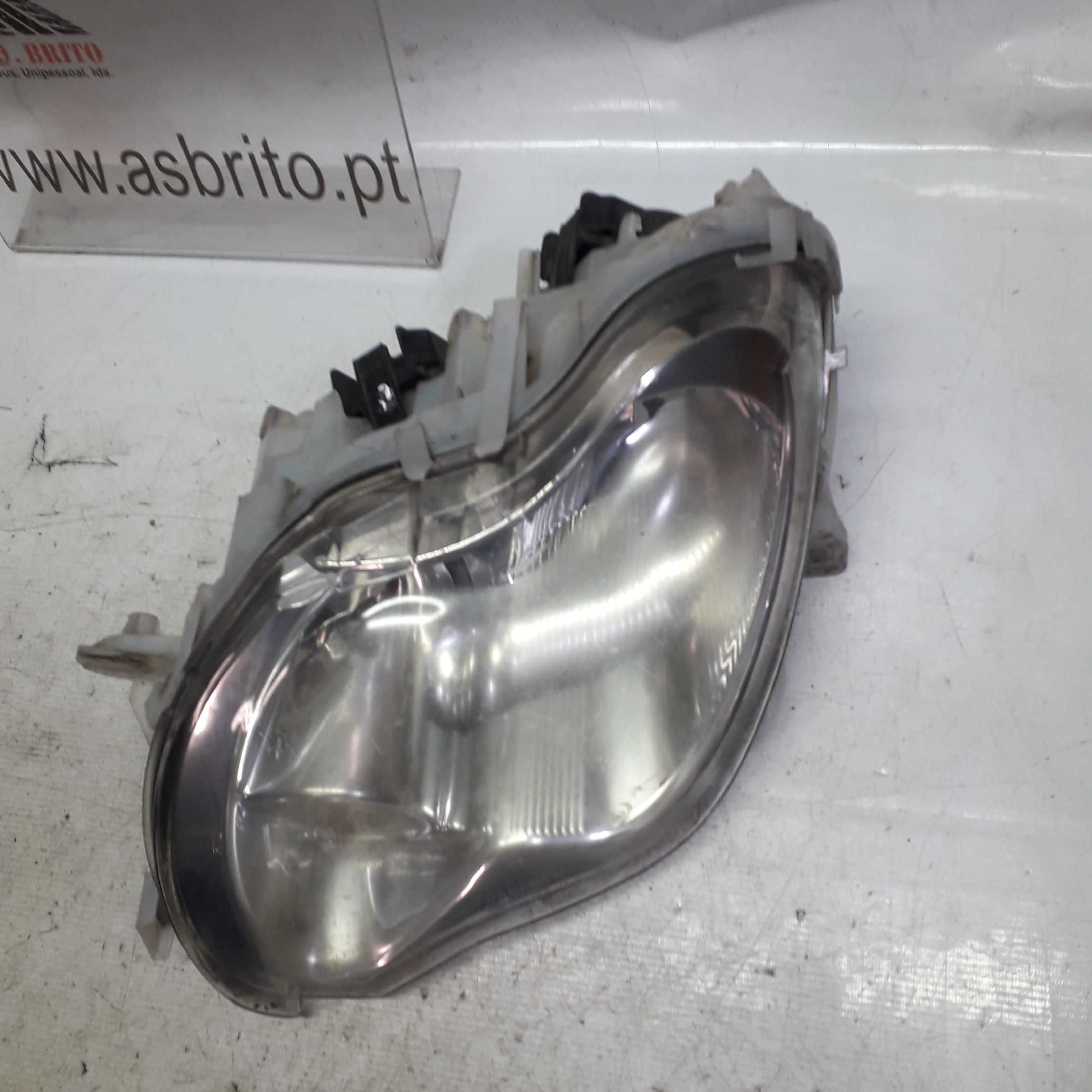 Farol Smart Fortwo 450 ESQUERDO