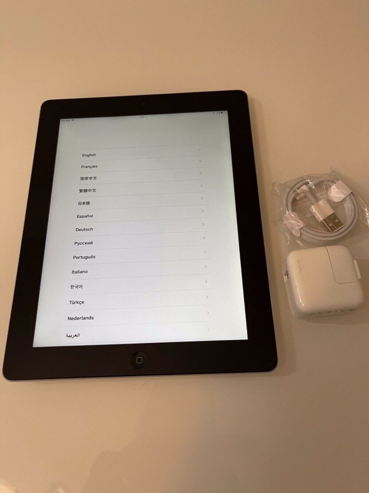 Планшет Apple iPad 4th Gen, Wi-Fi, 9.7экран , цвет  - Black