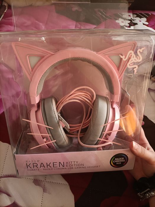 Headsets Razer Kitty pink