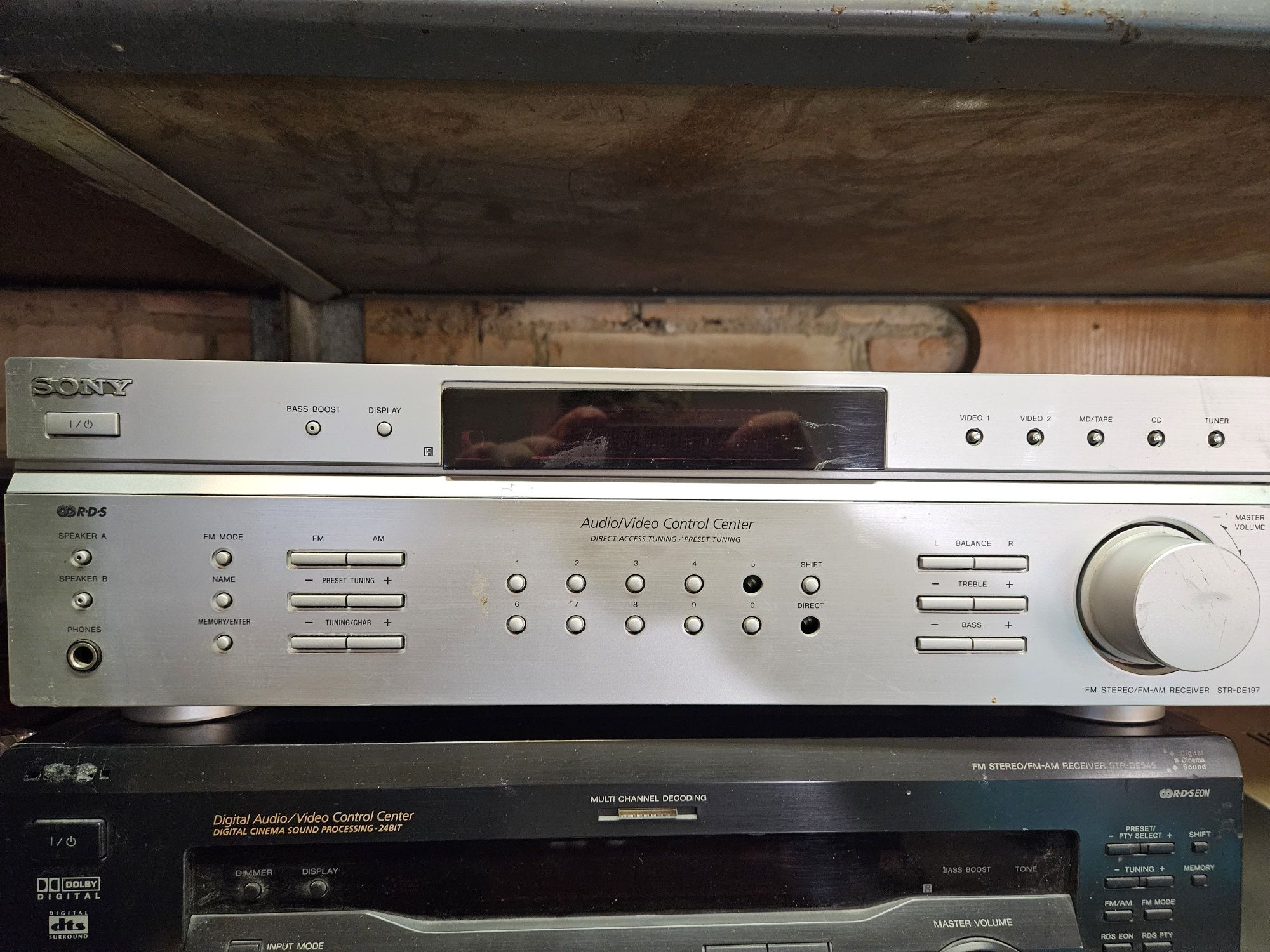 Amplituner Sony STR DE197