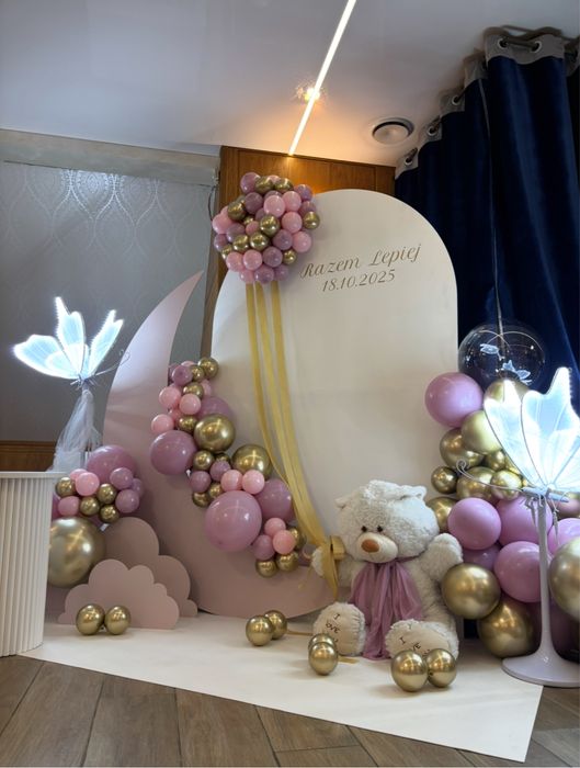 Fotobudka, fotobox magazine vogue,ścianka balonowa dekoracja balonowa