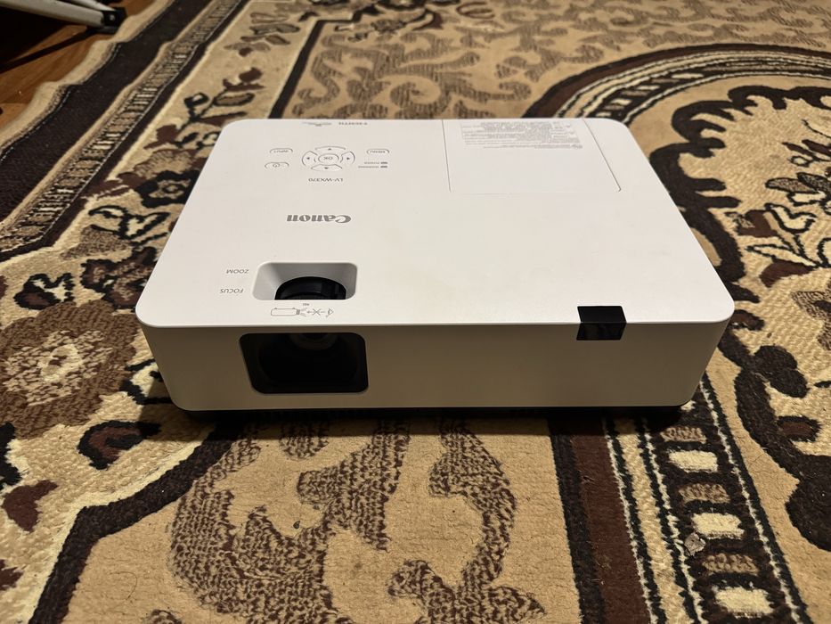 Проектор Canon LV-WX370