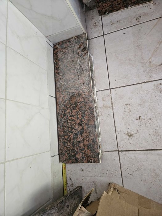 parapet granitowy Balmoral Red - różne wymiary sprzedam za pół ceny