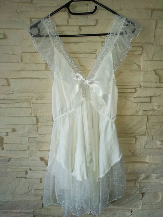 Piżamka koszulka koronkowa NOWA rozmiar L