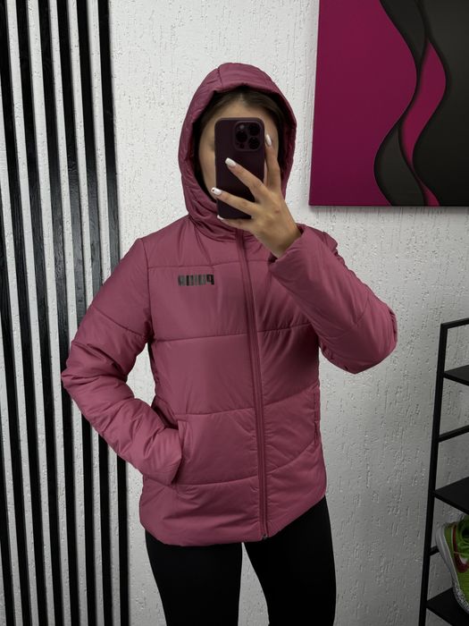 Жіноча куртка Puma