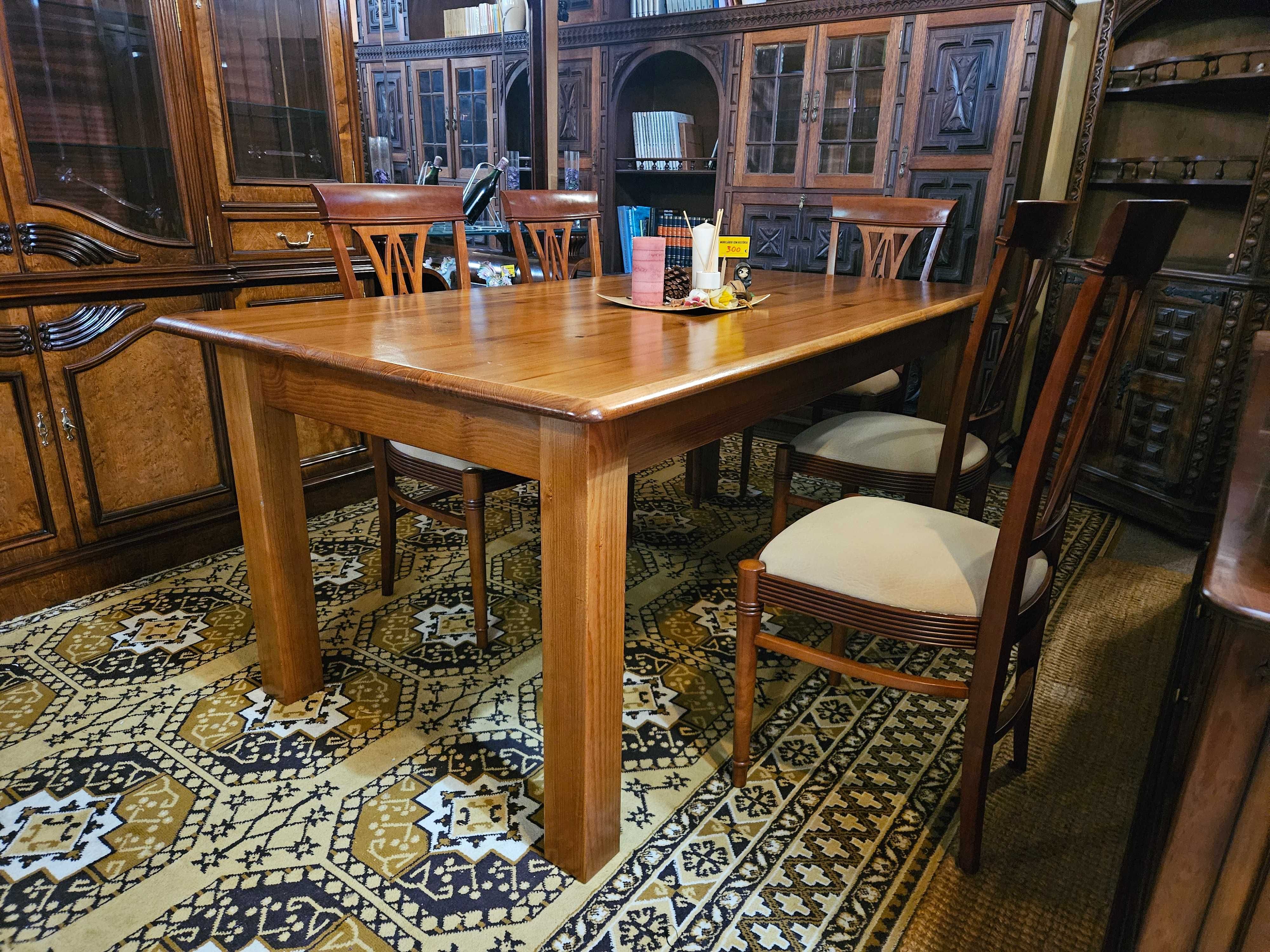 Mesa em madeira maciça - como nova - Só a mesa as