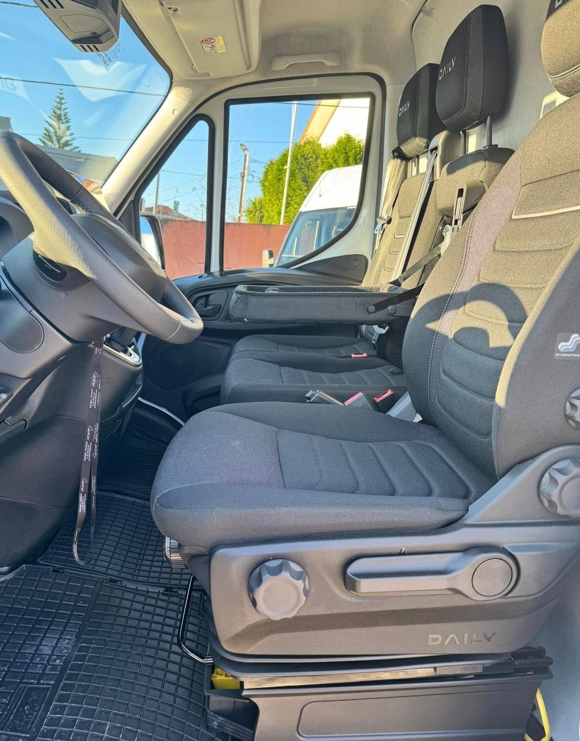 IVECO DAILY 35S18 - HIMATIC - FURGAO H3 L4