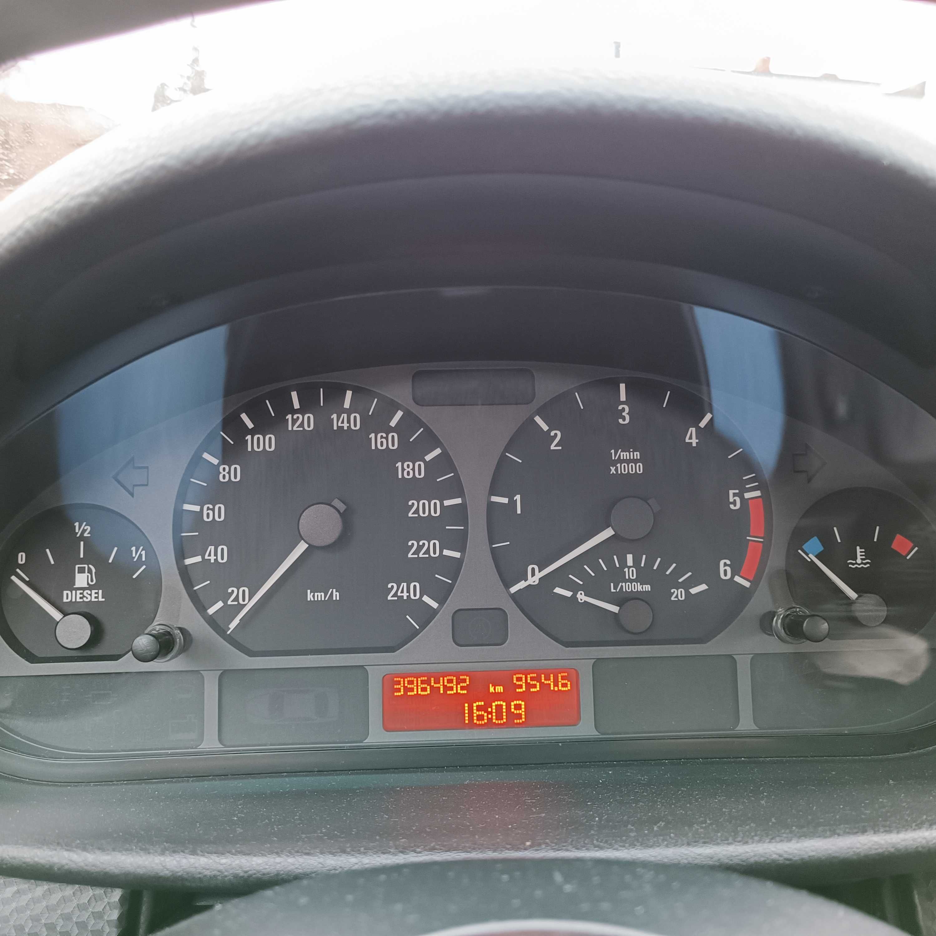 BMW E46 330D touring 204 km