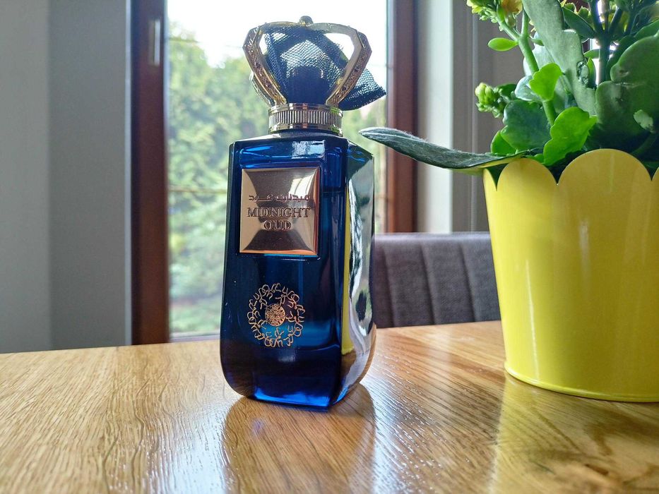 Midnight Oud Ard Al Zaafaran ambra korzenny drzewny