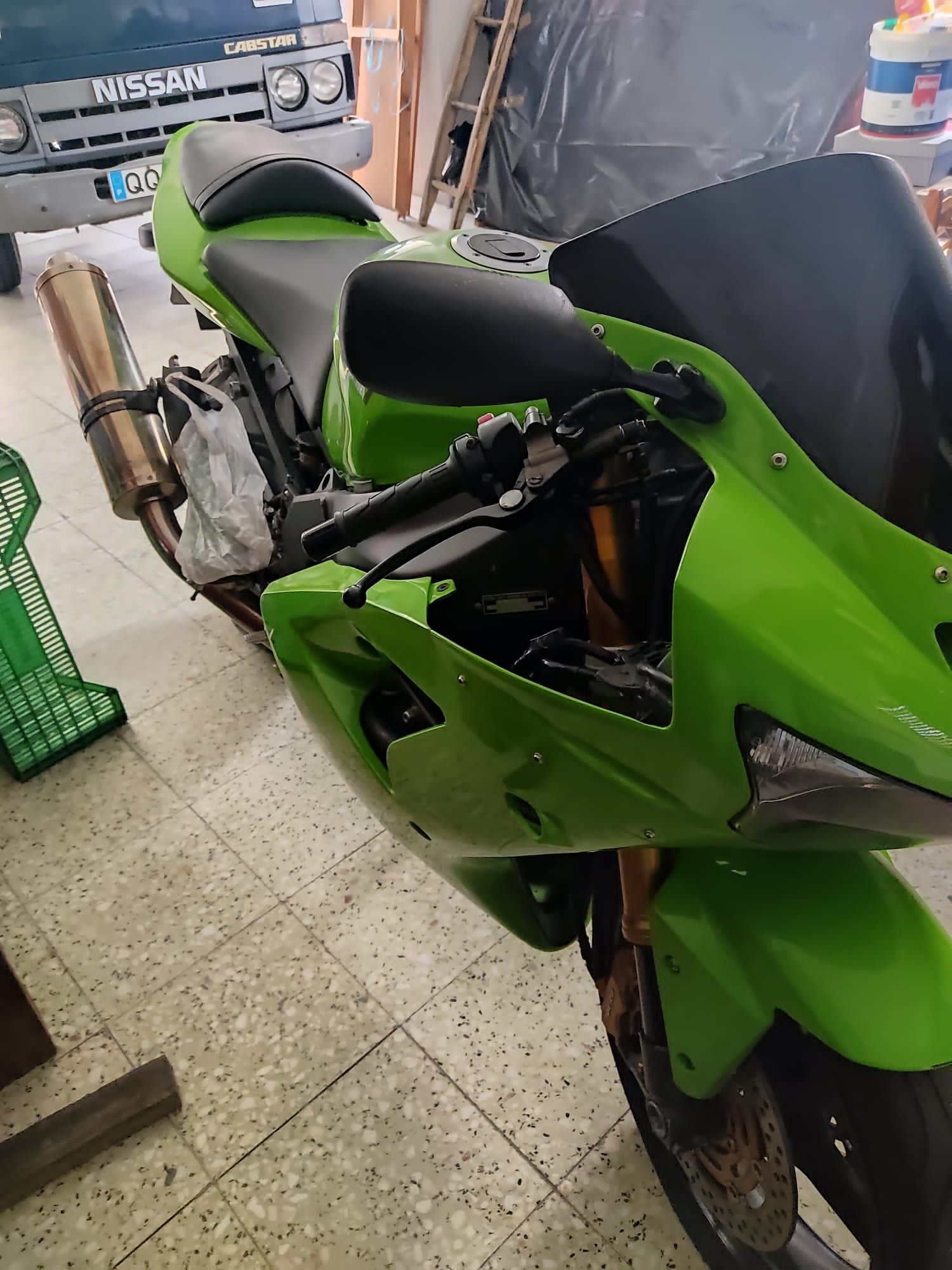 Kawasaki Ninja ZX6R